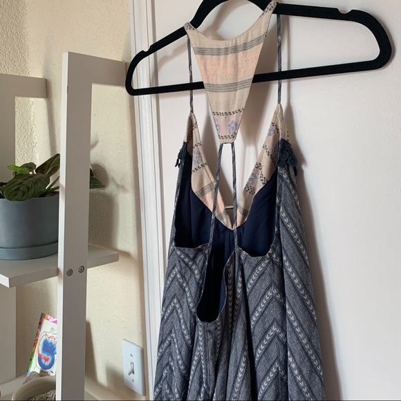 BOHO 🦋embellished dress w/ cute cutouts + details - Picture 6 of 7